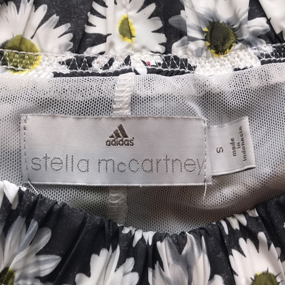 Adidas Stella McCartney shorts - Picture 2 of 6